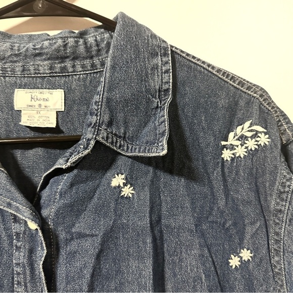 Vintage 90s Floral Embroidered Chambray Shirt Short Sleeve Women’s Plus Size 1X - Picture 4 of 14